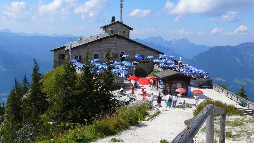 Eagle's Nest Historical Tour