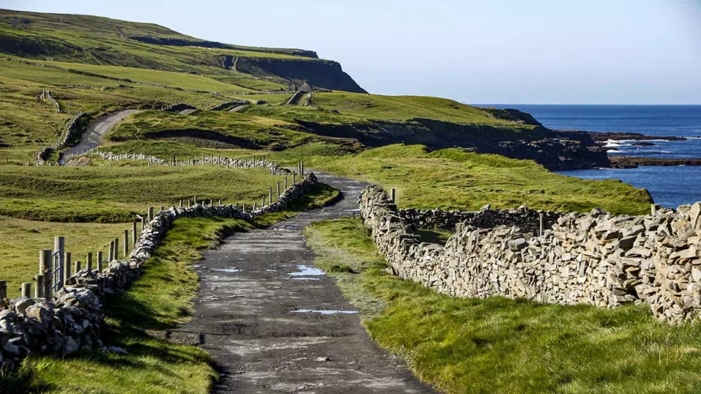 Walking Tours in Ireland